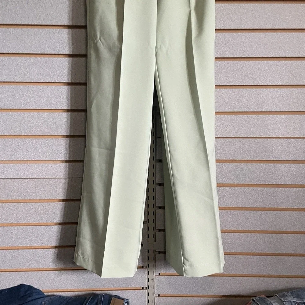 Love‎ Tree M Light Green Lightweight Dress Pants Pockets Elastic Waist Boutique - Picture 2 of 9